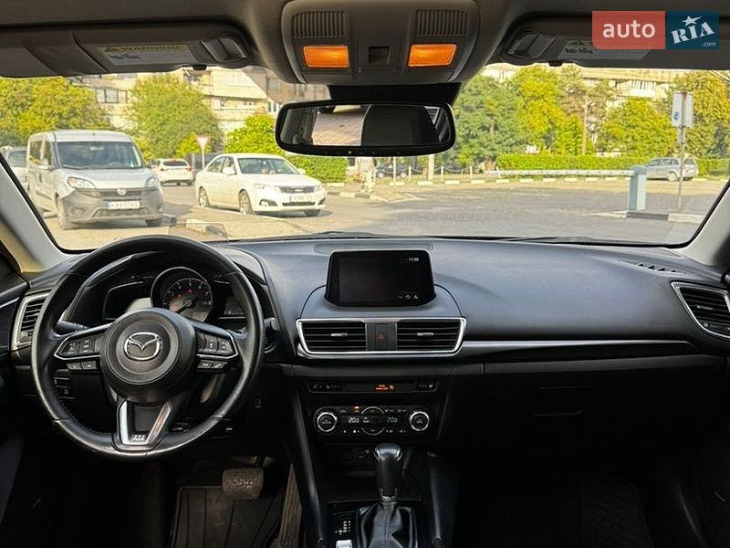 Седан Mazda 3 2017 в Чернівцях фото 37 Седан Mazda 3 2017 в Чернівцях
