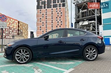 Седан Mazda 3 2017 в Києві