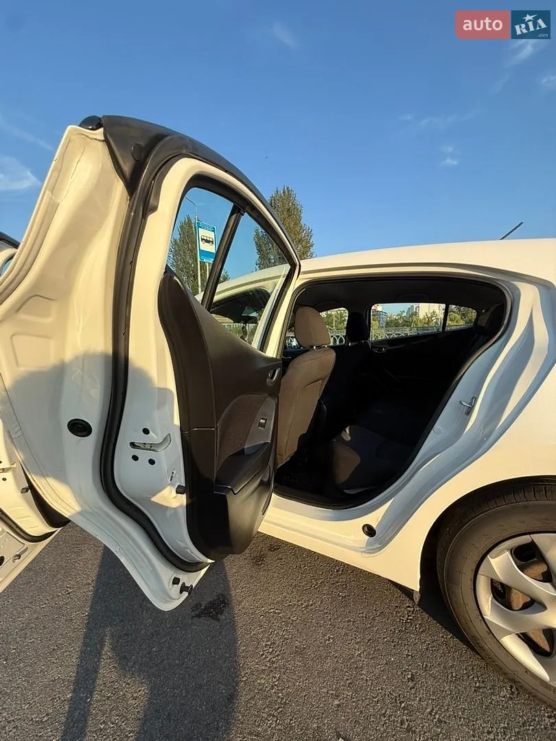 2015 Mazda 3 - мініатюра 10