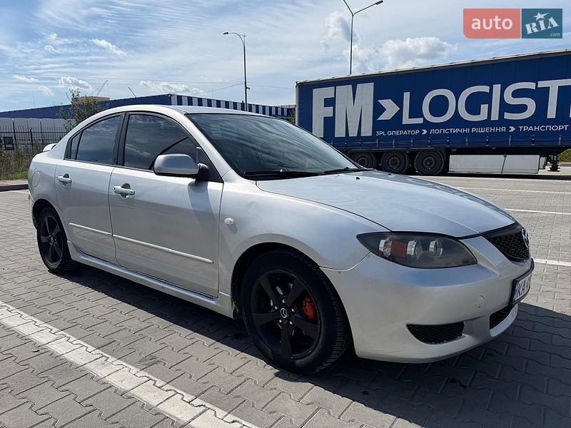 Седан Mazda 3 2005 в Каменец-Подольском