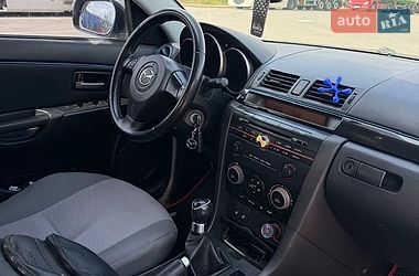 Седан Mazda 3 2005 в Каменец-Подольском