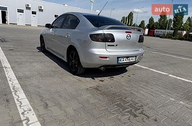 Седан Mazda 3 2005 в Каменец-Подольском