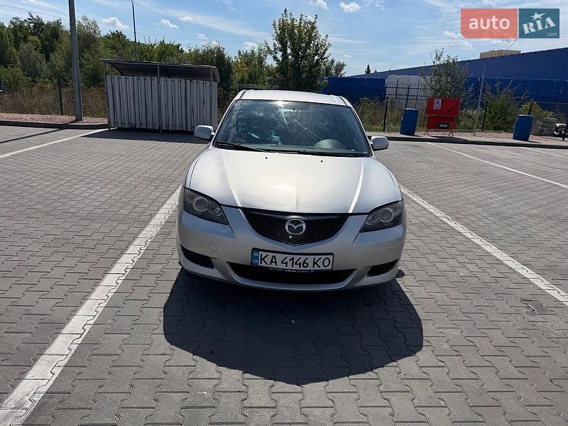 Седан Mazda 3 2005 в Каменец-Подольском