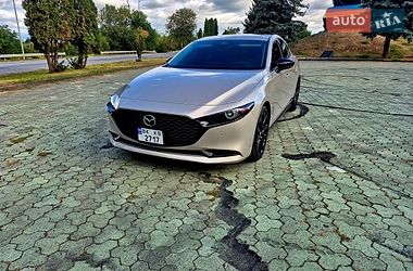 Седан Mazda 3 2024 в Дубні