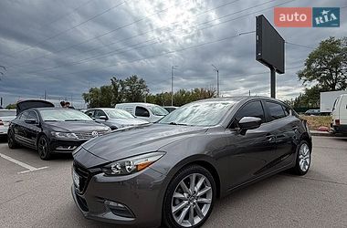 Хэтчбек Mazda 3 2017 в Киеве