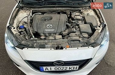 Седан Mazda 3 2014 в Обухові