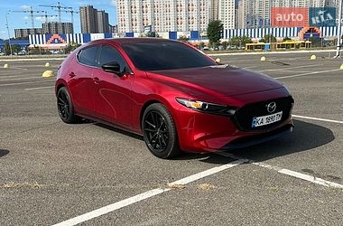 Хэтчбек Mazda 3 2019 в Киеве