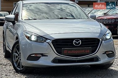 Седан Mazda 3 2018 в Белогородке