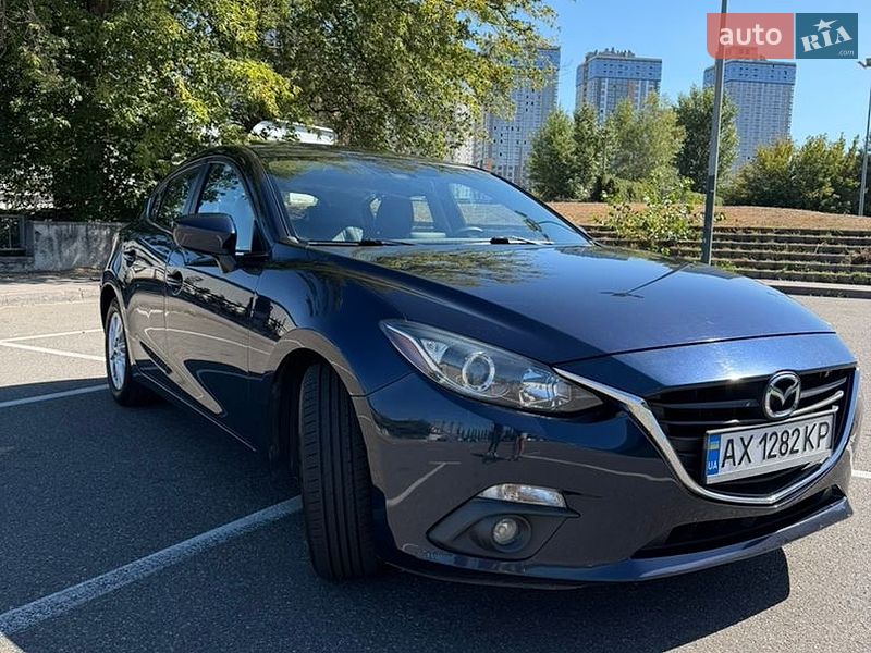 Mazda 3 2015