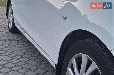 Седан Mazda 3 2012 в Львові