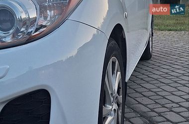 Седан Mazda 3 2012 в Львові