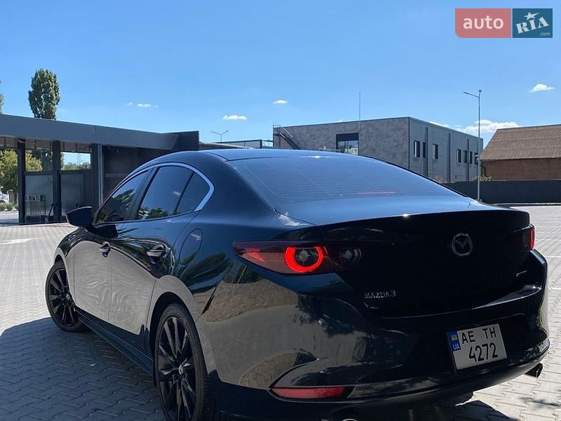 Седан Mazda 3 2023 в Виннице