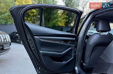 Седан Mazda 3 2020 в Киеве