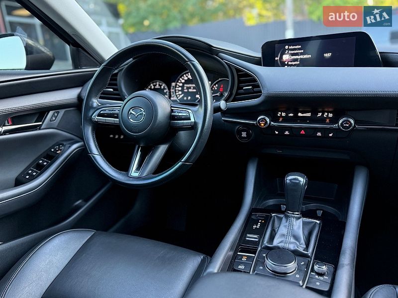 Седан Mazda 3 2020 в Киеве