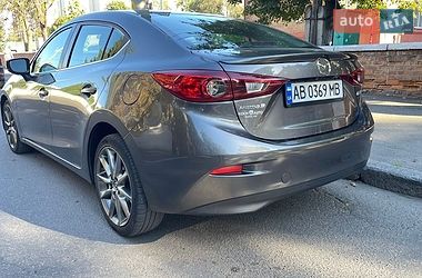 Седан Mazda 3 2017 в Виннице