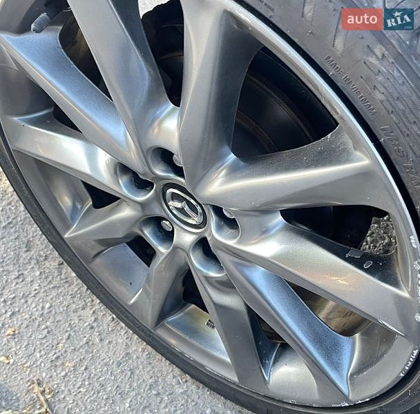 Седан Mazda 3 2017 в Виннице