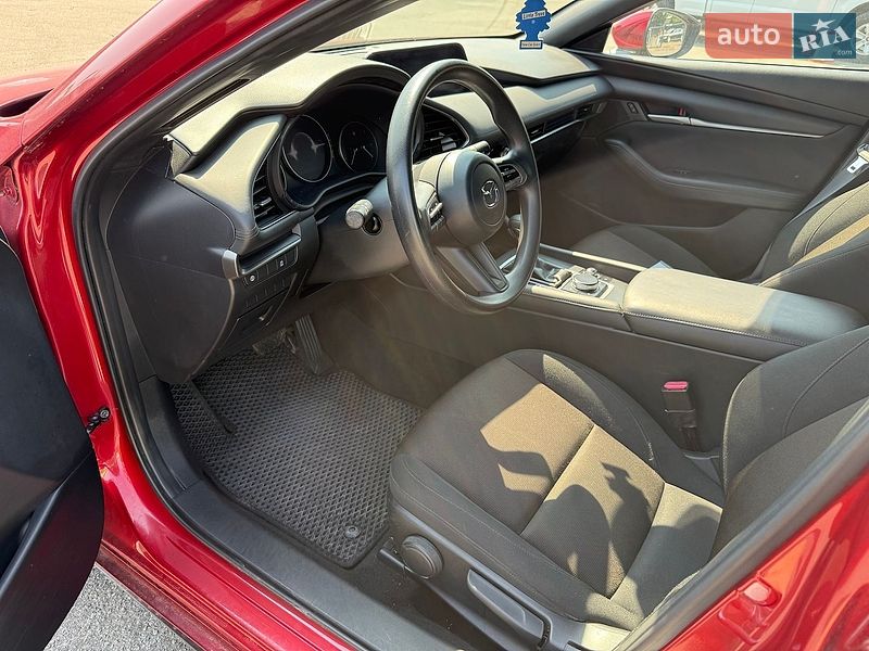 Хэтчбек Mazda 3 2019 в Киеве фото 31 Хэтчбек Mazda 3 2019 в Киеве