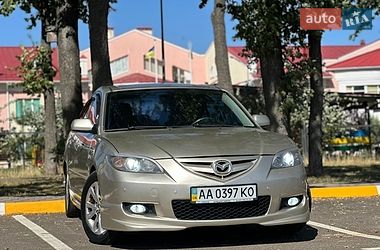 Седан Mazda 3 2006 в Киеве