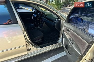 Седан Mazda 3 2006 в Киеве