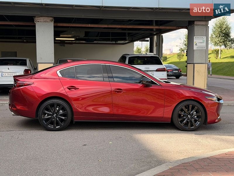 Седан Mazda 3 2021 в Києві
