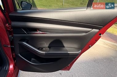 Седан Mazda 3 2021 в Киеве