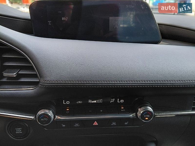 Хетчбек Mazda 3 2023 в Дніпрі