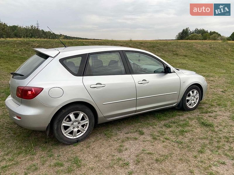 Хетчбек Mazda 3 2004 в Рівному