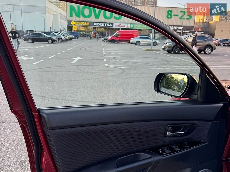 Седан Mazda 3 2009 в Києві