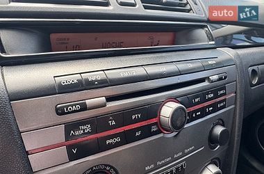 Седан Mazda 3 2007 в Киеве