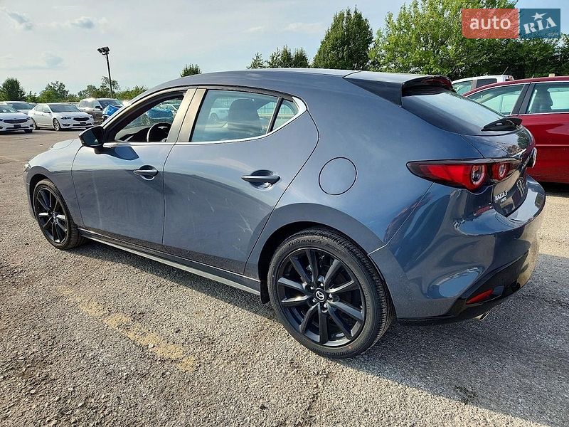 Хэтчбек Mazda 3 2025 в Львове