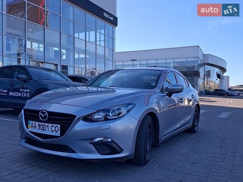 Mazda 3 2016