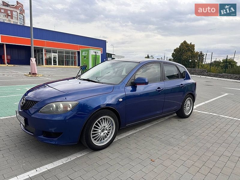 Хетчбек Mazda 3 2003 в Умані