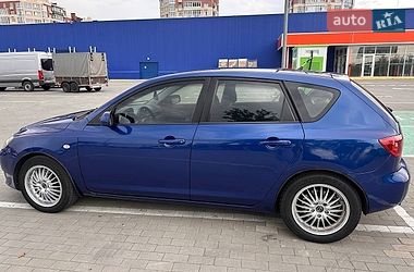 Хетчбек Mazda 3 2003 в Умані