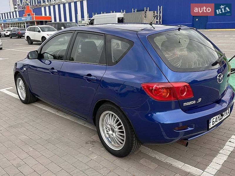 Хетчбек Mazda 3 2003 в Умані