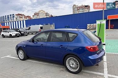 Хэтчбек Mazda 3 2003 в Умани