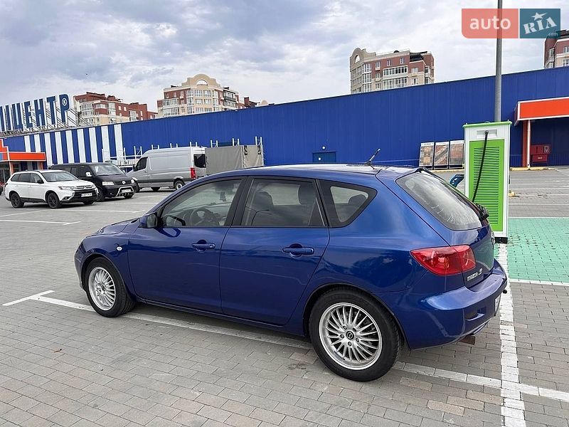 Хэтчбек Mazda 3 2003 в Умани