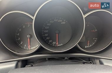 Хетчбек Mazda 3 2003 в Умані