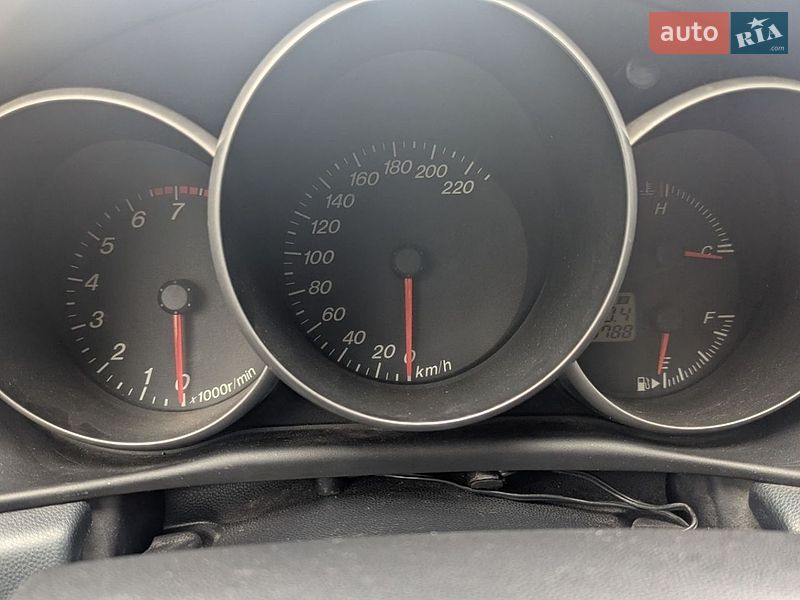 Хетчбек Mazda 3 2003 в Умані