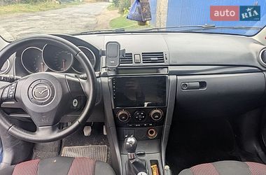Хетчбек Mazda 3 2003 в Умані