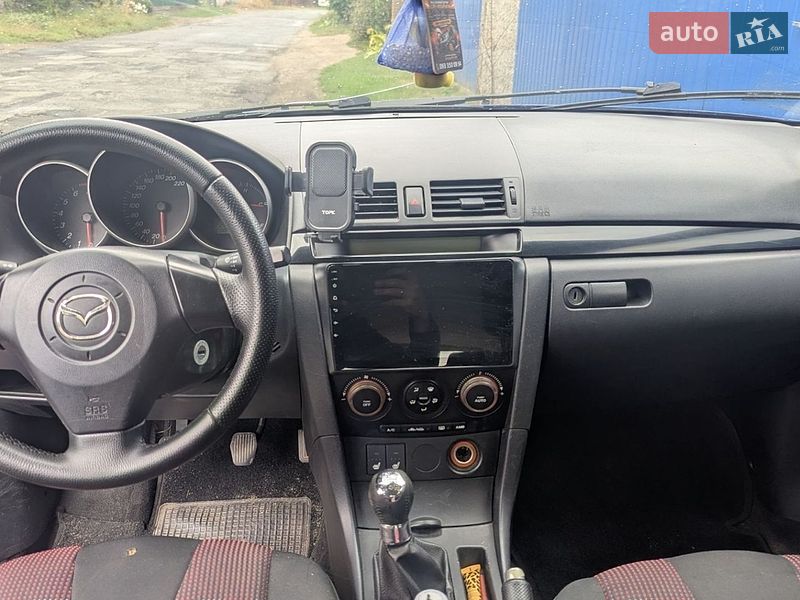 Хетчбек Mazda 3 2003 в Умані