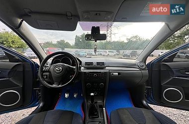 Хэтчбек Mazda 3 2004 в Харькове