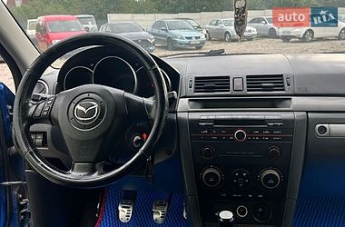 Хэтчбек Mazda 3 2004 в Харькове