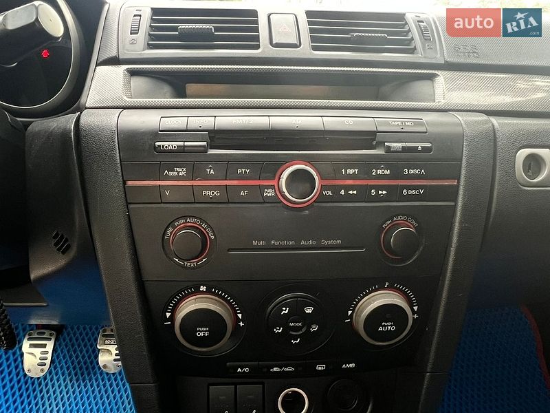 Хэтчбек Mazda 3 2004 в Харькове