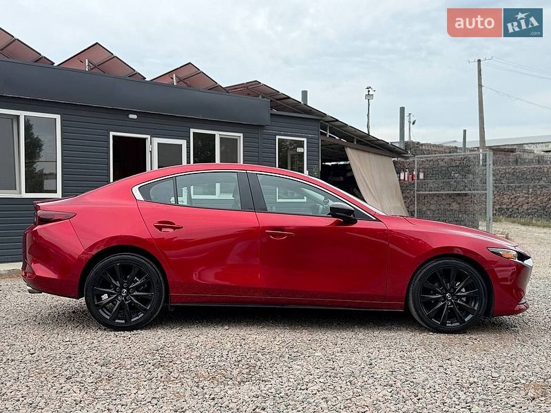 Седан Mazda 3 2025 в Одесі