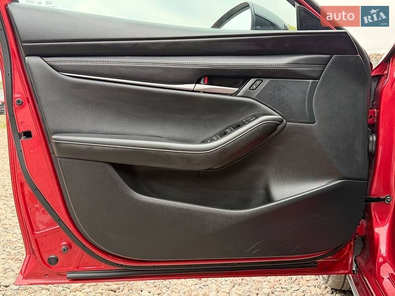Седан Mazda 3 2025 в Одесі