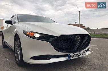 Седан Mazda 3 2019 в Рівному