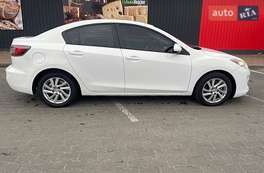Седан Mazda 3 2012 в Києві