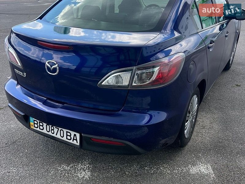Седан Mazda 3 2010 в Києві