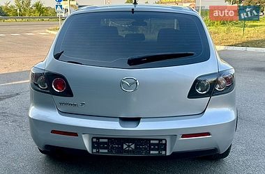 Хэтчбек Mazda 3 2006 в Днепре