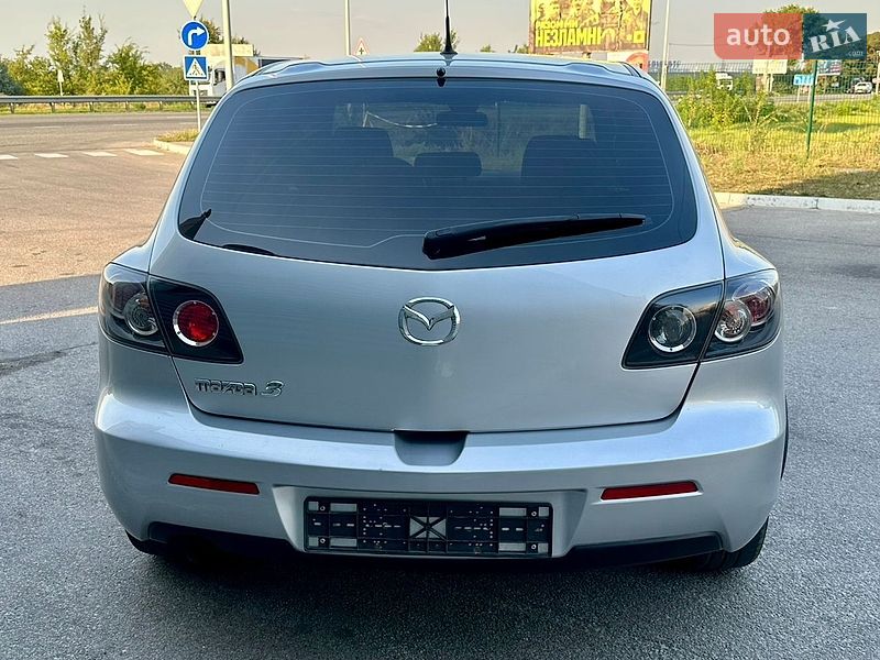 Хэтчбек Mazda 3 2006 в Днепре